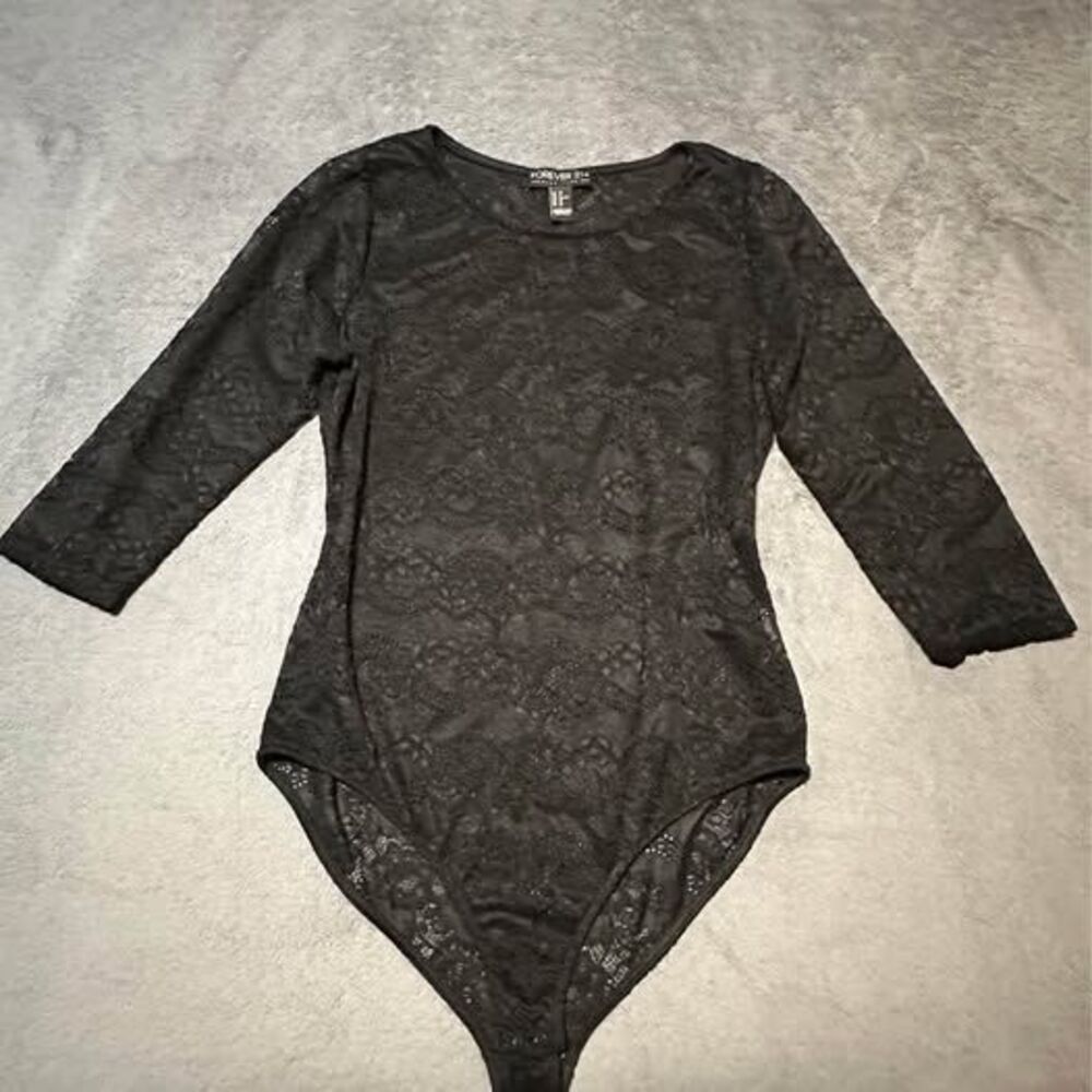 Forever 21 Plus Size Women’s Long Sleeve Black Lace Bodysuit